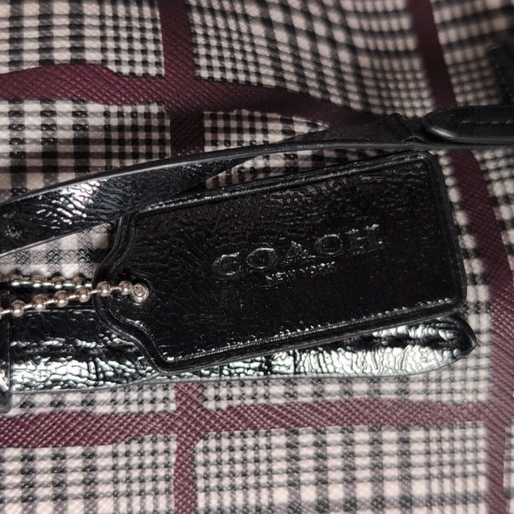 Coach Glen Plaid Coated Canvas Peyton Cora Dome Satchel - Picture 3 of 13